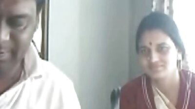 நாட்டு மாடு ஆபாச காஸ்டிங்கிற்கு வந்தது. கன்னிலிங்கஸ் கிடைத்து விட்டு சென்றான்