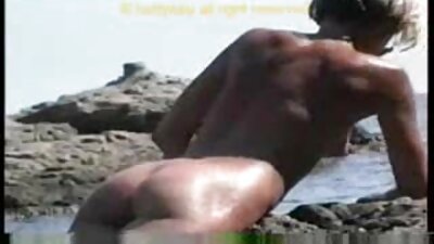 காதலியின் முன் சூடான ஜோடி செக்ஸ்