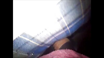 சூடான பொன்னிறத்துடன் குத 18 வயது
