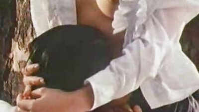 ஆபாச வீடியோவைப் படமெடுக்க விடுதி அறைத் தோழர் முன்வந்தார்