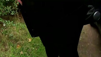 Femdom bdsm பொறுங்கள் அல்லது நான் உங்கள் பந்துகளை உடைப்பேன்